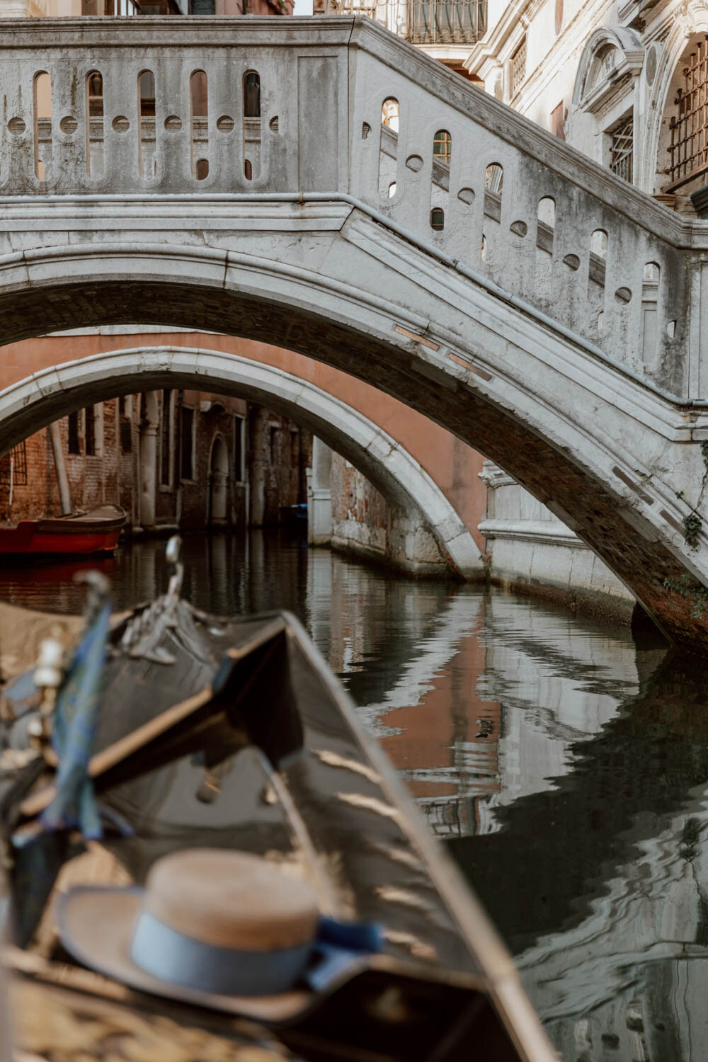 Things To do in Venice - Explore the canals