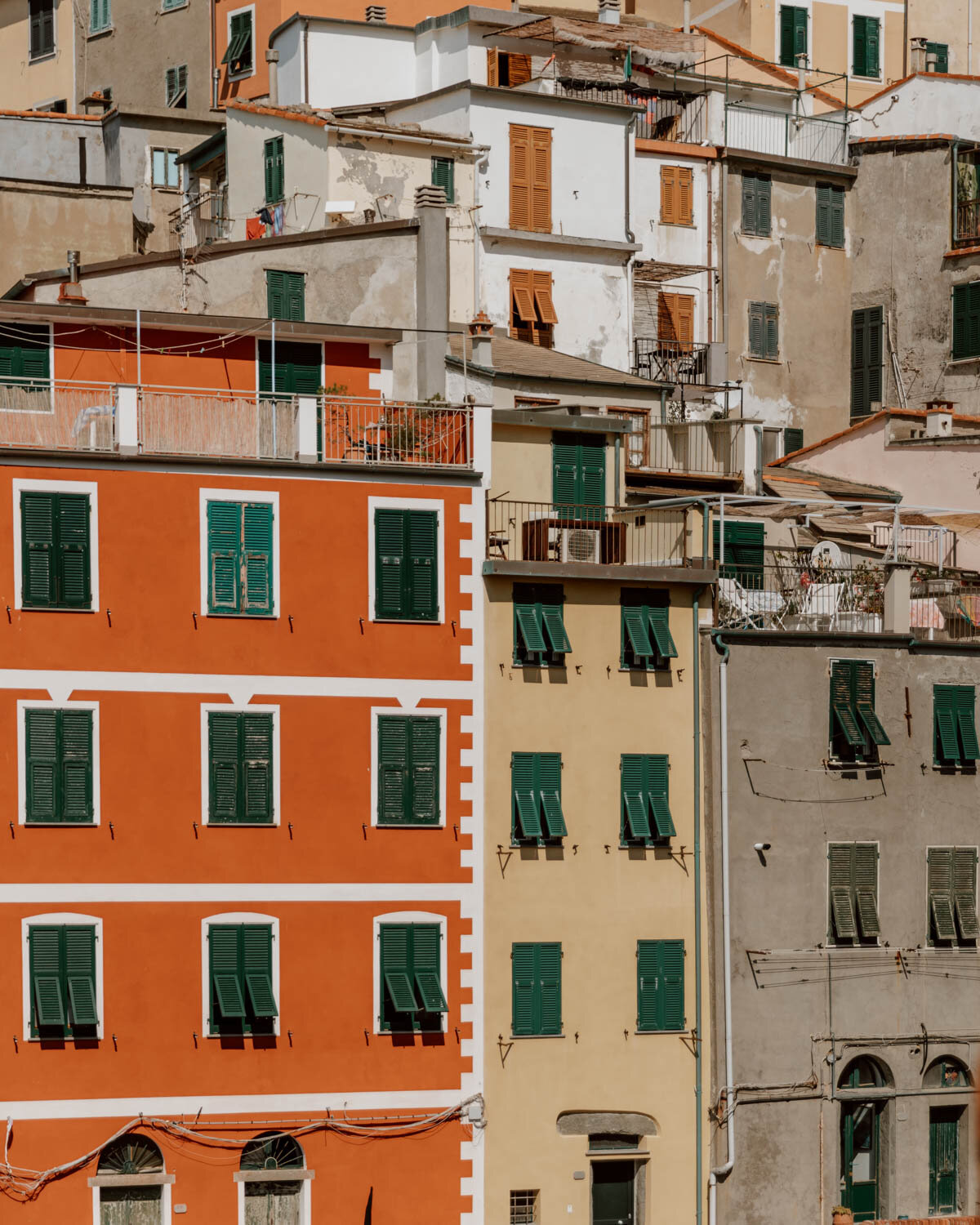 close up of colourful houses in Riomaggiore