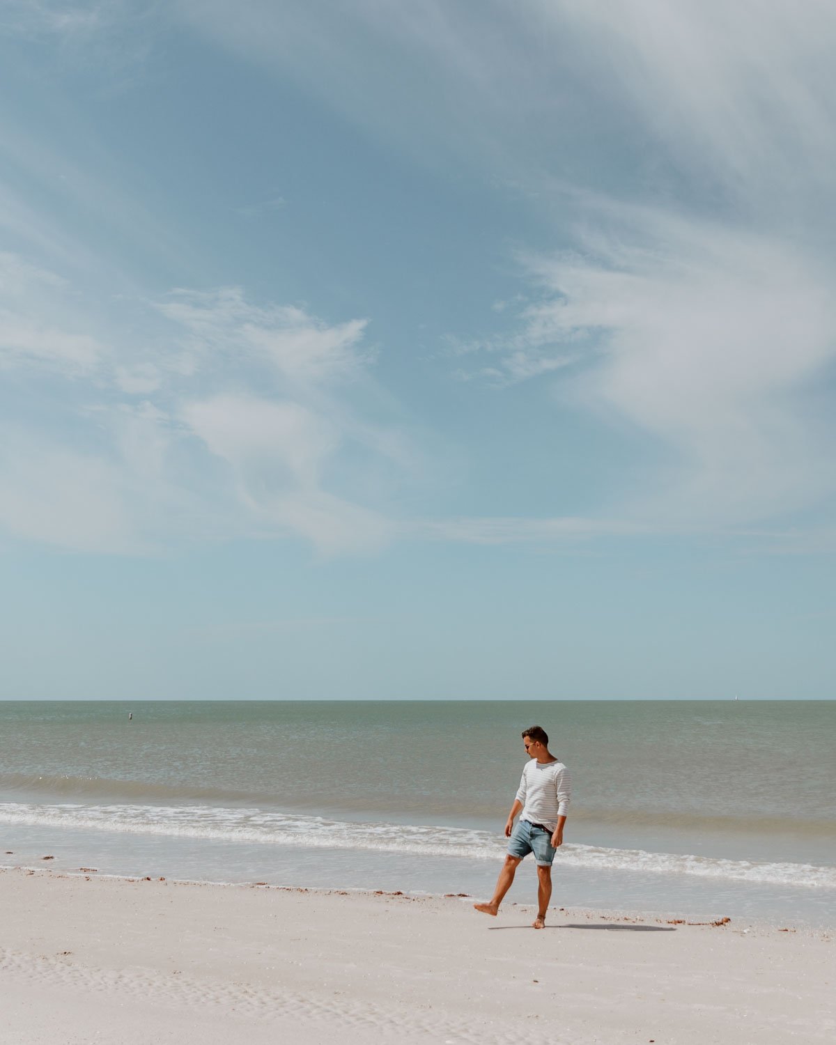 Caladesi Island essentials - // Uninhabited, protected island// 4 miles of wild, white sand beach// 3-mile circular hiking loop// Mangrove kayak trail// Accessible by boat + on foot// Entry is $2 per person